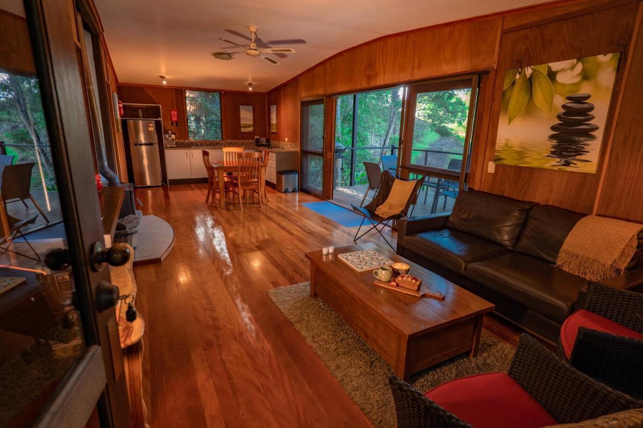 Whispering Valley Cottage Retreat Малені Екстер'єр фото